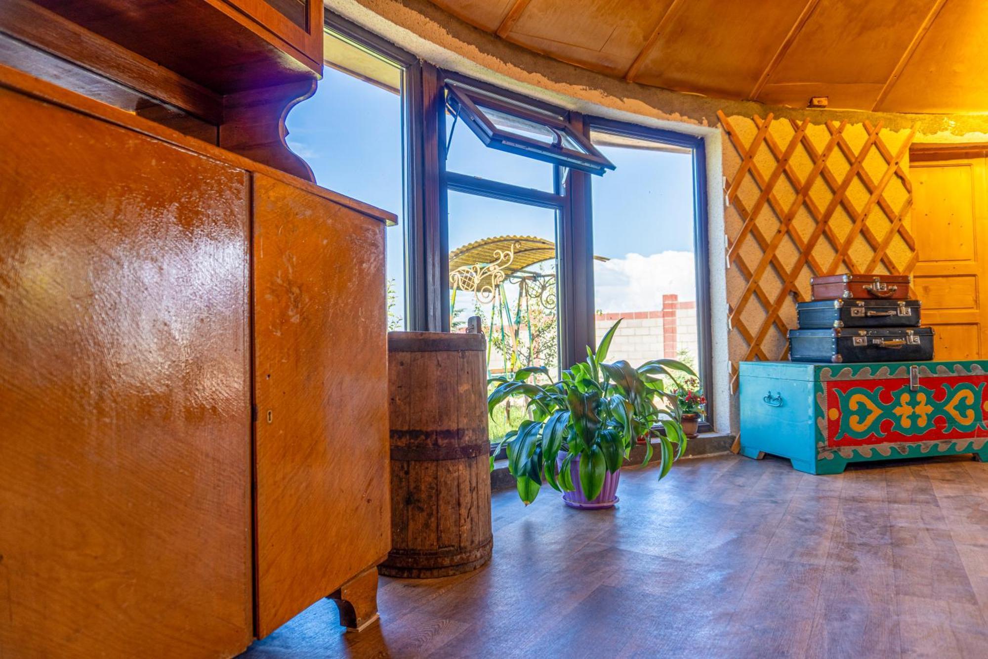 Svetlana Guest House Bokonbayevo Bagian luar foto